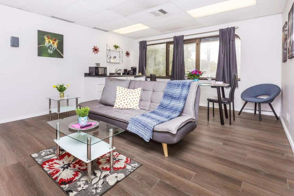 Modern 1Br Condo - Chinatown Near Little Italy Otawa Exterior foto